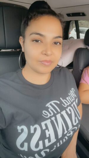 Tammy Jackson Instagram - Popped up on my college student today at her dorm to take her to lunch and she gonna have the nerve to say why I always wanna be around her 😂 heffa 🩷