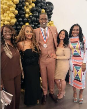 Tammy Jackson Instagram - Lifetime Achievement Awards Gala @girlswhobrunchtour @_stak5_ @judyj2002 @drnicolam @queenyonasda such a beautiful event