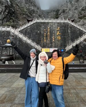 Tanatorn Saenangkanikorn Instagram - Our first snow^^
