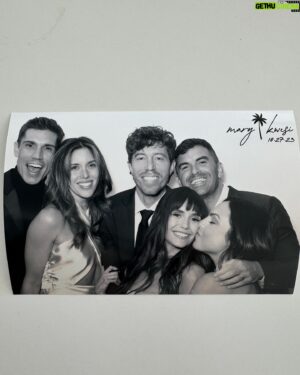 Tanner Novlan Instagram - Love in the desert. Congrats @trini1million & @marymillermethod