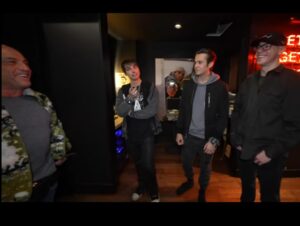 Tanner Wiseman Instagram - I thought I was playing it cool the whole time 😂😂 but apparently I didn’t stop smiling in the slightest 😂😂 I have been a huge fan of Joe Rogan’s for years and years, so this experience was one of the coolest things ever 🤯 having the chance to hang out, talk, and joke around… I’ll never forget it. Thanks again @samgolbach and @colbybrock! Unreal!