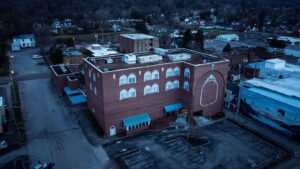 Tanner Wiseman Instagram - Sorry @dakotaladen7 now “I’m the only one who knows where we are going!”

Where we are going is the creepiest and scariest hospital we have ever been too!

Don’t miss this #FearFriday and an all NEW #DestinationFear