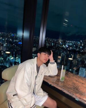 Tanutchai Wijitvongtong Instagram - Osaka at night🌝 #centaragrandosaka