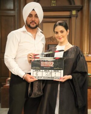 Tanvi Nagi Instagram - Thank you for making #NiMainSassKuttni2 a big hit! 🔥
 
I feel blessed to play the character of ‘Gurbaani Kaur’ & glad you loved the different shades of her in the film.. 
Watch @nimainsasskuttni2 now in Cinemas ❤️