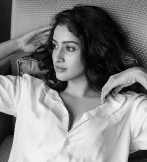 Tanya Ravichandran Instagram - Boss up, or get bossed around 😎🤍

📸 : @kiransaphotography

@teamaimpro