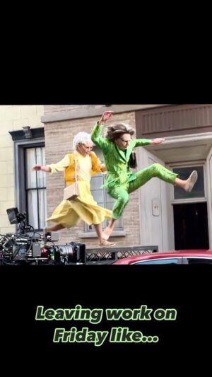 Tara Macken Instagram - ABUELITA SMAAAASH 💥 How @courtschwartz and I react when someone yells “wrap”!! 
-
Such an awesome fun time thanks to @timvswild for @doritos 
@alaskafilmes @luciromberg @afstunts -
-
#doritos #dinamita #superbowlcommerical #muppetsmash