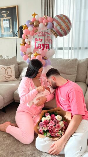 Tarek Benattia Instagram - WELCOME AT HOME MY BABY GIRL … LAYA 💕🥹

#babygirl #welcomeback #babygirl  #babyathome #newborn