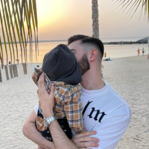 Tarek Benattia Instagram - Mon bonheur c’est toi mon Fils ❤️👶🏻