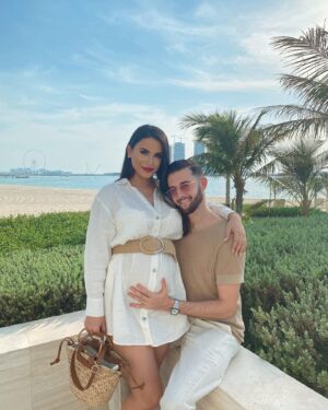 Tarek Benattia Instagram - Mon bonheur est immense , Merci ma femme 🙏🏻 #BabyBenattia 👶🏻❤️