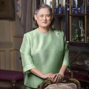 Tawan Jarujinda Instagram - ขอพระองค์ทรงพระเจริญยิ่งยืนนาน 💜💜💜💜💜💜💜💜