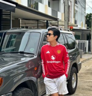 Tawatson Plengsiriwat Instagram - ฤดูกาลหน้าใครก็ได้!!!…👊🏻👊🏻👊🏻 @manchesterunited 

ขอให้ไม่แย่่ไปกว่าฤดูกาลที่ผ่านมาก็พอ🥹…จะแพ้ก็ได้แต่เล่นให้สนุกกว่าดู🏴󠁧󠁢󠁥󠁮󠁧󠁿เล่นเถอะ!!!…บ่นไปงั้นเพราะยังไงก็เชียร์😁

เด็กหงส์พร้อมไหมจ๊ะ!!! @pairrykaa 🦆

เด็กผี👹รีบไปจัดได้เลยที่ @ari_football #arifootball