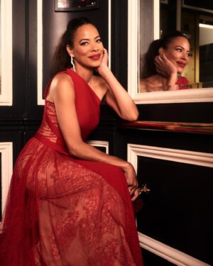 Tawny Cypress Instagram - What a magical evening!♥️💃🏽Congratulations to everyone nominated and to those that won!❤️
Thank you to the most amazing glam team! Y’all really made gal feel and look🔥🔥

•Hair: @TedGibson
•Makeup: @ShaDaraHolmes.mua 
•Stylist: @CharlieBrianna
•
•
Dress by @GemyMaalouf 
Earrings by @StephenSilver 
Shoes: @louboutinworld 
Bag: @alexandermcqueen 
•
•
📸: @kelsey_hale ❣️
•

@Televisionacad @showyellowjackets
@showtime
@wolfkasteler

#emmys2022
#emmys
#yellowjackets 
#tawnycypress