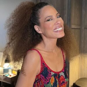 Tawny Cypress Instagram - got extra glammed for the Paramount  launch in London. AND i got to see mah gurl @msmelanielynskey which is a good reason to go anywhere ❤️

hair: @pauljoneshair 
makeup: @busterknight 
dress: @bobmackie 
shoes: @tamaramellon 
#paramountplus