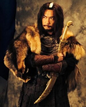 Tay Ping Hui Instagram - #throwbackthursday
My transformation from an ordinary guy into the legendary Genghis Khan. 
The level of attention to detail and quality, is what separates the men from the boys. 
我从一个普通人，摇身一变化成了一代枭雄，草原雄鹰, 铁木真成吉思汗.

一个剧组对照型的细节与素质要求有多高，通常拍出来的作品就会有多好。

#taypinghui #郑斌辉 #taypinghuisayone #throwback #genghiskhan #mongolia #actor #actorslife #drama #quality #image
