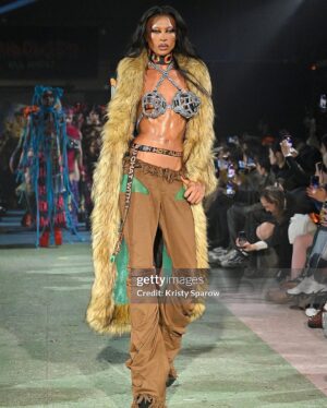 Tayce Instagram - opening for @windowsen was a fever dream come to life! and I loved every second. merci for having me 🖤 #pfw
