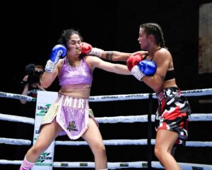 Taylah Robertson Instagram - Swipe to see a fkn war ⚔️🥊🇦🇺🇲🇽 get me back in there asap