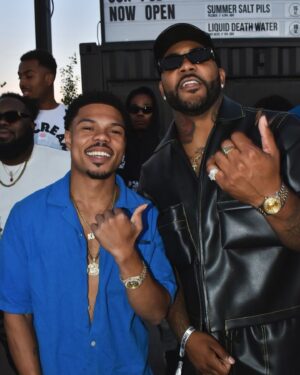 Taylor Bennett Instagram - @YouTube Taylor Bennett performs New Hit Record
“2 MUCH” at @everydayppl #Chicago Day Party (6/30/24) Directed By @cjcallins4real 🔥 OUT NOW🚦