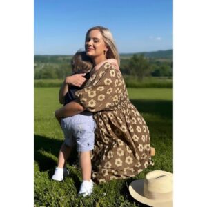 Taylor Black Instagram - June is off to a nice start 🤍✨ #fullycooked #babycomingsoon