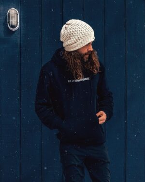 Taylor David Instagram - Part of the cold. Part of the crew. @stayunbounded #wanderman #coldexposure #coldcamp #community #findyourlight #excavate 

Shot by cold warrior @nungdadon