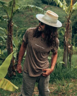 Taylor David Instagram - Wander deep outside your change of values and watch the things you value change inside.

#changementdevaleur #wanderisms #wanderman #jungle #costarica #vincent #zoomout #smplfy #puravida #fujifilm

Shot @justinxshaw 
Hat @coup_de_tete #TheVincent