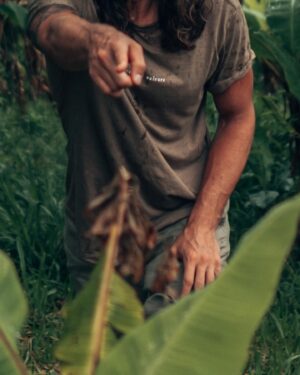 Taylor David Instagram - Wander deep outside your change of values and watch the things you value change inside.

#changementdevaleur #wanderisms #wanderman #jungle #costarica #vincent #zoomout #smplfy #puravida #fujifilm

Shot @justinxshaw 
Hat @coup_de_tete #TheVincent
