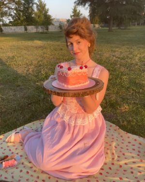 Taylor Foster Instagram - For my birthday this year, I created a world to play in… Come join 💋