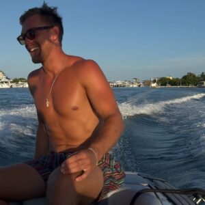 Taylor John Smith Instagram - Te amo miami ❤️ Next stop Nashville