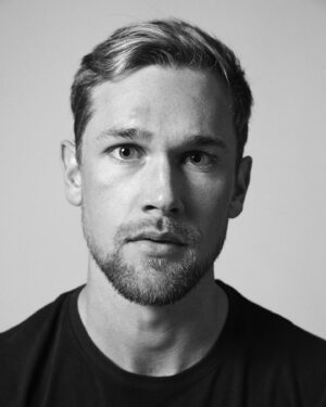 Taylor John Smith Instagram - Impromptu portraits with the legendary @instamaxmonty