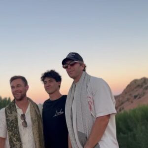 Taylor John Smith Instagram - Lost and found 🌵🏜️