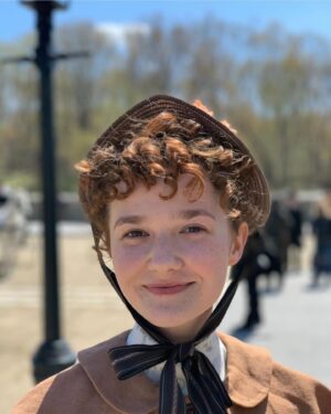 Taylor Richardson Instagram - SEASON FINALE OF @gildedagehbo IS OUT TONIGHT!!! Endless love for the absolute village that makes this show possible and makes coming into work such a dream. And thanks for watching season 2, y’all :,)

Much love,
your Irish lass 🍀