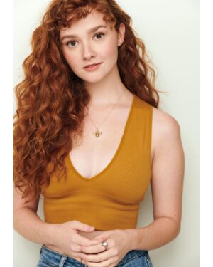 Taylor Richardson Instagram - new photos with @justinpatterson, long overdue 🌻
*
hmu by the lovely @katnejatbeauty