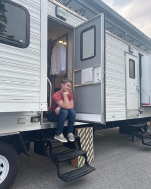 Taylor Richardson Instagram - #TheTimeTravelersWife finale is out in an hour!!! Tune in to @hbo at 9pm!