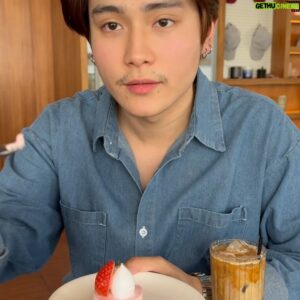 Techit Panyanarapon Instagram - 🍓🍮