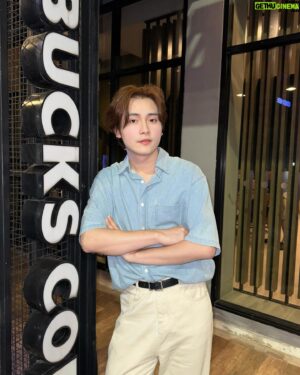 Techit Panyanarapon Instagram - 🩵