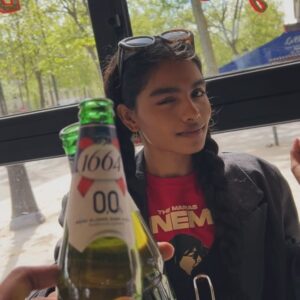 Teejay Instagram - 📍 all the way from India to us now chilling in Paris & London 
0% alcohol 100% food! 

#Tbt #crossover #travelgram 
#goodvibes #foodie
