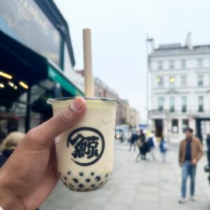 Teejay Instagram - 📍 South Kensington suthiparpoma ?
