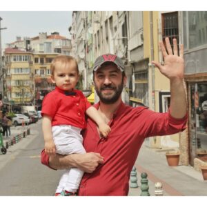 Temmuz Gürkan Karaca Instagram - Yaşasın 23 Nisan 🍀🍀🍀
#asocan #bizimdeniz