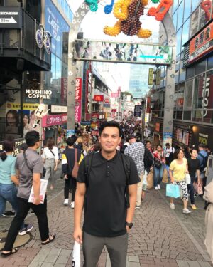 Temmy Rahadi Instagram - Edisi lg pengen liburan.
Colek beb @irawahyuni26 😘. 
.
.
📸: istri
#throwback #japan #holliday
