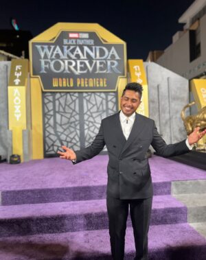 Tenoch Huerta Mejía Instagram - 🤎
 
World Premiere of Black Panther: Wakanda Forever

Premiere Internacional de Pantera Negra: Wakanda Forever

Styling: @meinacio 
Grooming: @sussy_styles  Suit : @dior  jewerly : @davidyurmanmen 👞: @grensonshoes 

#wakandaforever #blackpanther #marvelstudios @marvel