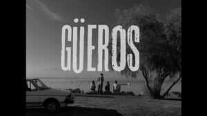 Tenoch Huerta Mejía Instagram - ¿De qué trata Güeros? ¿La han visto?
#tenochhuerta #güeros