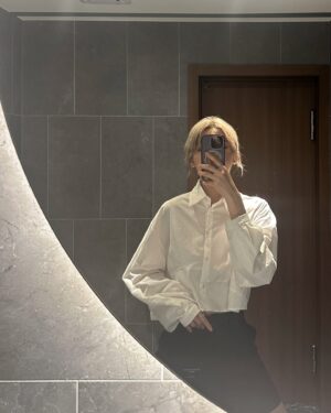 Teresa Instagram - 注意到將近一個月沒更新貼文(限動倒是沒少發)

「 很認真在線下生活呢! 」  摸了摸自己的頭👍🏼

///

這一個月的自己☺️