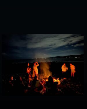 Teresa Daley Instagram - A night bathed in moonlight shared with twinkling souls.

We sang a sacred chant to the moon and wished you forever blessed by the universe.

My dear, how wonderful life is while you’re in the world.

Happy birthday.

📷 @viviendai0722 @remiimartinii