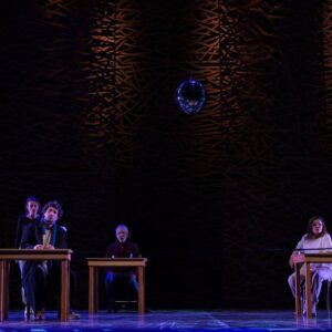 Teresa Macedo Instagram - _F É N I X
Um Musical de Matilde Trocado e Artur Guimarães

FÉNIX é um novo espetáculo baseado e inspirado em histórias reais. Histórias de adição, sobrevivência, recaída e recuperação. Histórias de vida concretas que provam que foi possível recuperar. Foi possível renascer das cinzas. Para lá das cicatrizes, das falhas, dos erros que cometemos e das vezes que caímos, foi possível recomeçar.

12 a 16 de janeiro de 2022, Teatro Camões

@farolatt  _

Fotos de Rafaela Sabino

#estreia #teatro #musical #espetaculo #teatrocamoes #teatromusical #musical