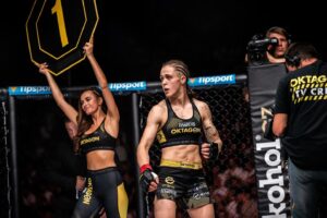 Tereza Bledá Instagram - First round 🥊1️⃣
@reindersmma @andre.reinders @frm_europe @oktagonmma @fitproczech @extremehobbyshop.cz  @mysasysport.cz 
#mma #mmafighter #fighter #mmafighters #fighters #fighterslife #fightersfight #mmafight #fight #mmafights #fights #fighting #fightlife #first #firstround #mmagirl #mmagirls #boxing #wrestling #grappling #win #winner #tattoo #tattoogirl #tattoos