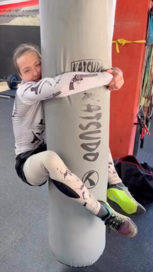 Tereza Bledá Instagram - 🐒 TAJNÉ TECHNIKY 🐒