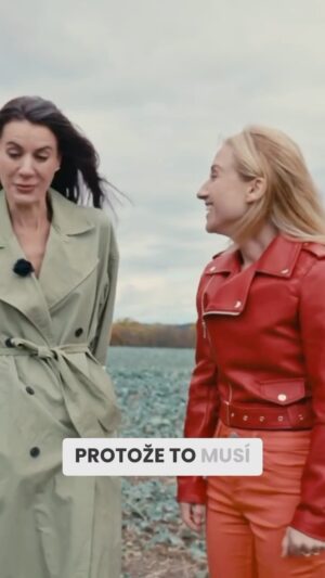 Tereza Tobiášová Instagram - To si zas Terka pro Móňu něco připravila. 😂 Jak moc to Mońě (ne)půjde uvidíš už dneska ve 21.25 na Prima COOL! 😎📺

#primacool #babovkyaplechovky #auta #holky #zabava #monikatimkova #terezatobiasova #premiera #novinka #televize