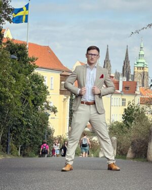 Tereza Tobiášová Instagram - Orgasmickej porod.., stejnej mýtus jako mnohonásobnej orgasmus - kdo nezažije, nevěří.
No, takže jako orgasmickej porod mi přišlo celý tvoření Mikýřovy hysteorie. Bolelo to, fakt jo. Ale bylo to kosmicky nádherný.
Kolegové, díky, že jdeme na obraz!!! A Lorde M., díky, žes nám dal šanci mimo galaxii sítě.
Už dneska (v pondělí) na Coolu ve 21:15 asi přibližně.
A kdo zná Libušku Ajmovou, ať ji pozdravuje!