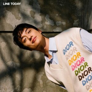 Terrance Lau Instagram - 【TODAY大人物】 @linetoday_tw ❤️

完整專訪：https://lin.ee/T7EIDL2/fb

Production & Stylist @yvonne1one 
Photographer @yourddoris 
Interview & Text Christine Lee 
Hair @oooooo_vy 
Makeup @vvmmakeupstudio 
Wardrobe @balenciaga @dior @gucci 
Venue @eslite.hotel