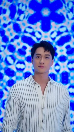 Terrance Lau Instagram - Actors are driven in life by a blend of curiosity and passion. I really love to seek out new experiences in my free time. Recently, I discovered the innovative new AI game at Pacific Place. The AI system generates a unique and exclusive pattern that visually represents your personal style. Believe me, the immersive kaleidoscopic installation at Pacific Place really takes this experience to the max!

Join me at Pacific Place and Starstreet Precinct to embark on your own unique fashion journey - THIS IS THE PLACE THAT REFLECTS YOUR PERSONAL STYLE.

#ThisIsThePlace #ReflectYourStyle #PlaceForYourStyle