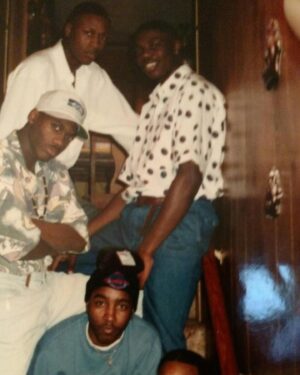 Terrell Owens Instagram - DEFINITELY NOT THE BIRTHDAY I ENVISIONED. I was looking forward to celebrating my 50th birthday with you until I wasn’t. NO CELEBRATION FOR ME.😢 You were supposed to be flying to LA here today but instead I’m flying home to lay you to rest forever. I wish heaven had a phone. Rest In Peace Tony! 🙏🏾 Miss You Cuz! Damn this ain’t right!! #happybirthdaytome #50 #AntonioMinnifield #TonyMack #GoneTooSoon
SADDEST BIRTHDAY EVER 💔😢🙏🏾
